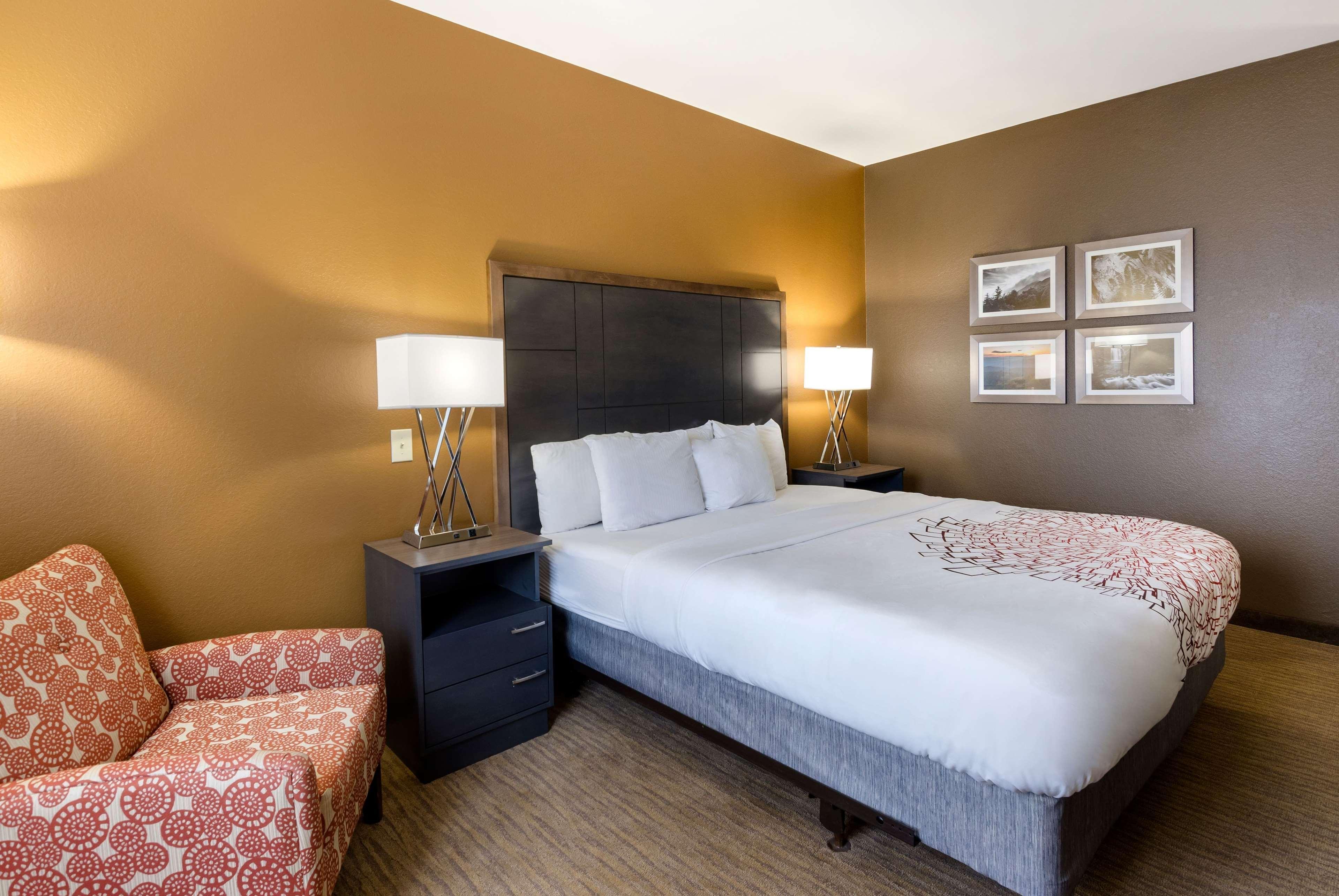 La Quinta By Wyndham Boone Hotel Exterior photo